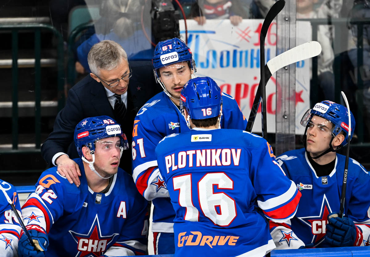 «Можно всё исправить». Тренер СКА проиграл 9 из 11 матчей и не собирается в отставку