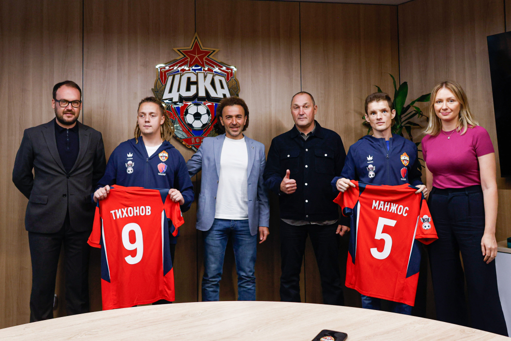 «Равные возможности»: на базе ЦСКА создали команду по футболу среди слепых