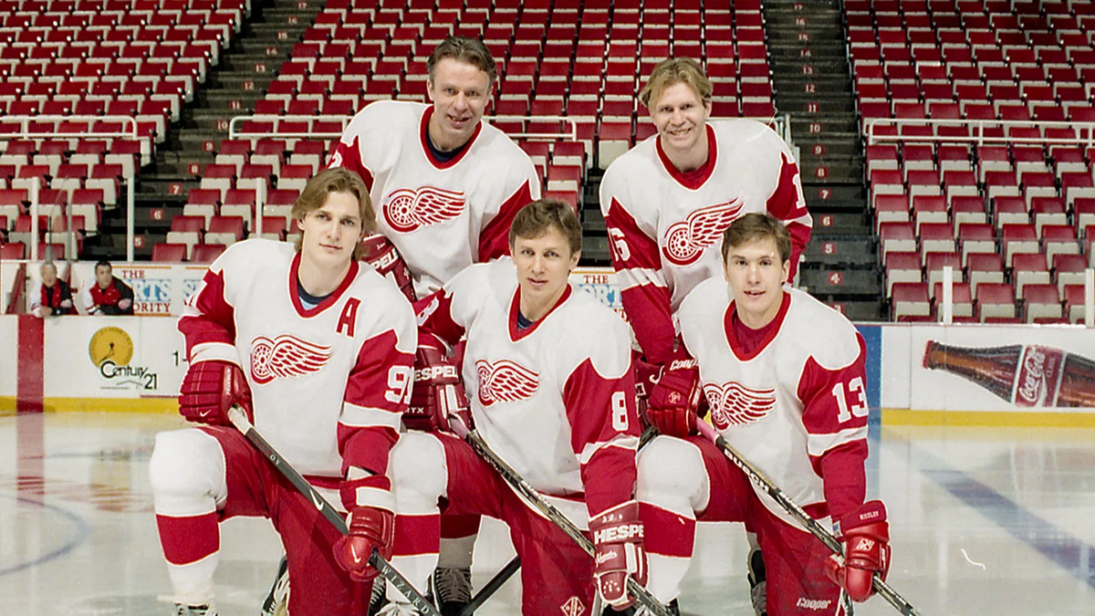 Легендарной «русской пятерке» — 30 лет