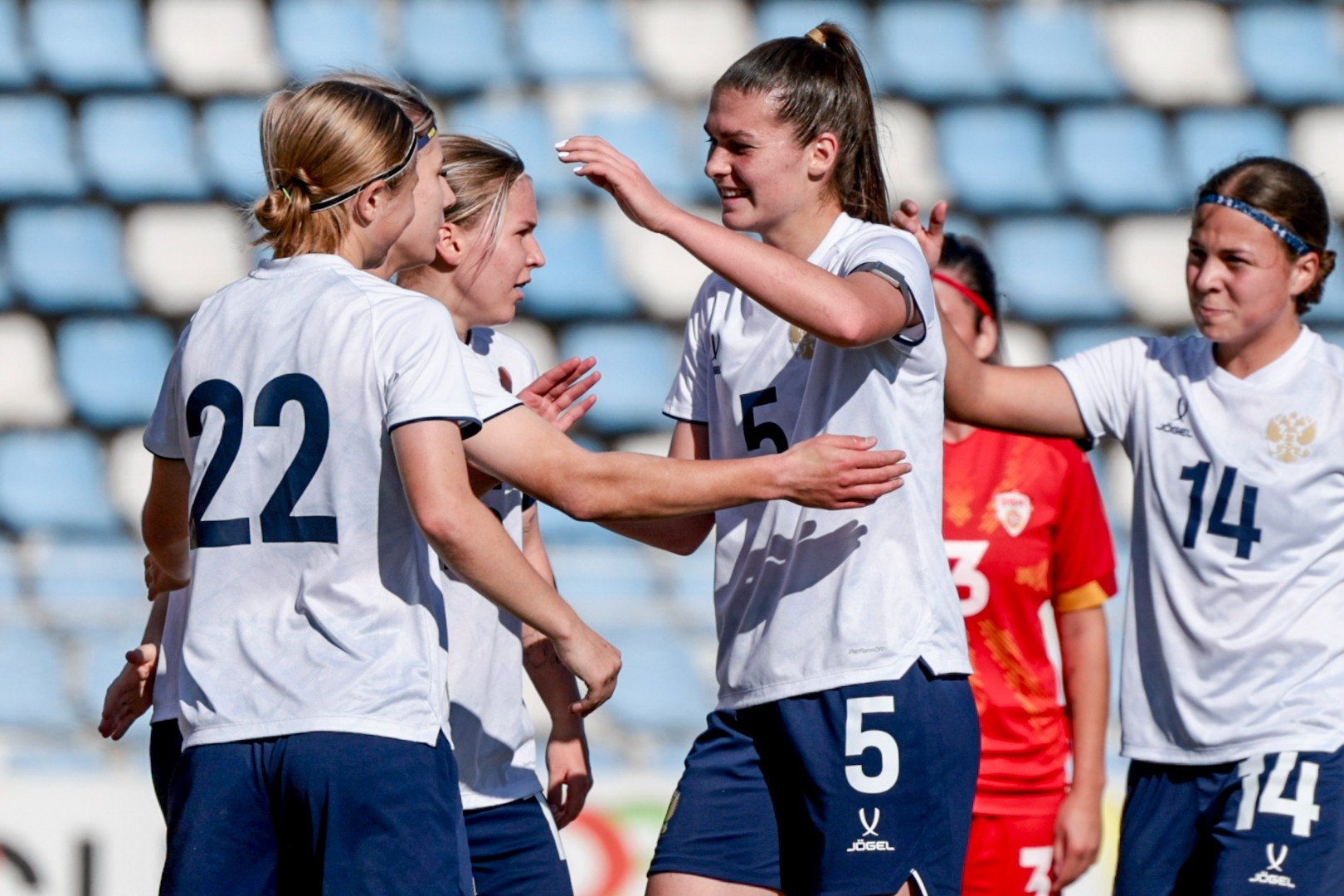 Женская сборная России по футболу дважды обыграла Северную Македонию