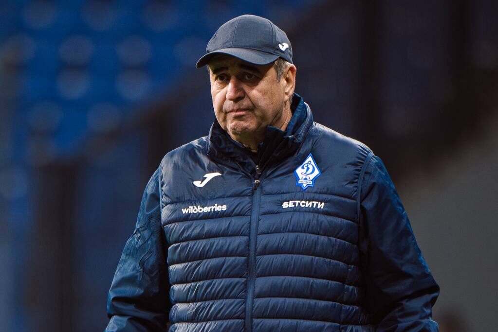 Главный тренер махачкалинского «Динамо» Хасанби Биджиев ушел в отставку