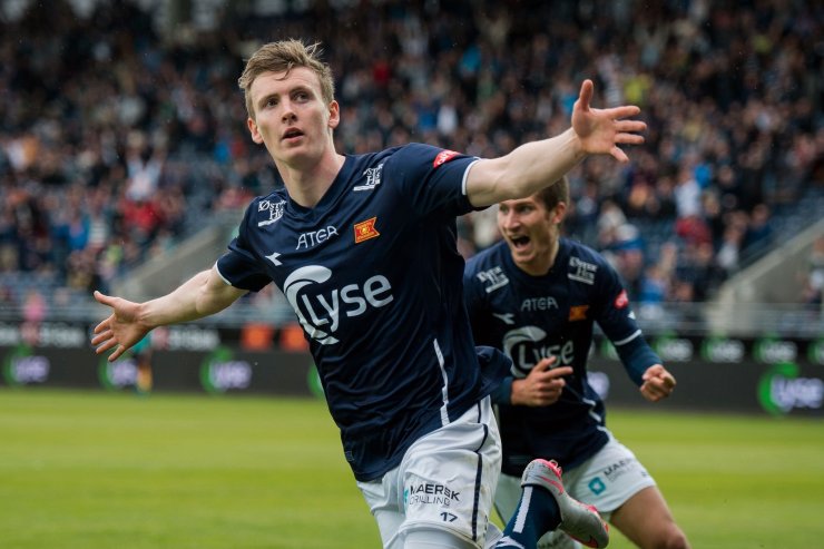 Чемпионат Норвегии неожиданно выиграл «Викинг», обогнав «Будё-Глимт» на одно очко