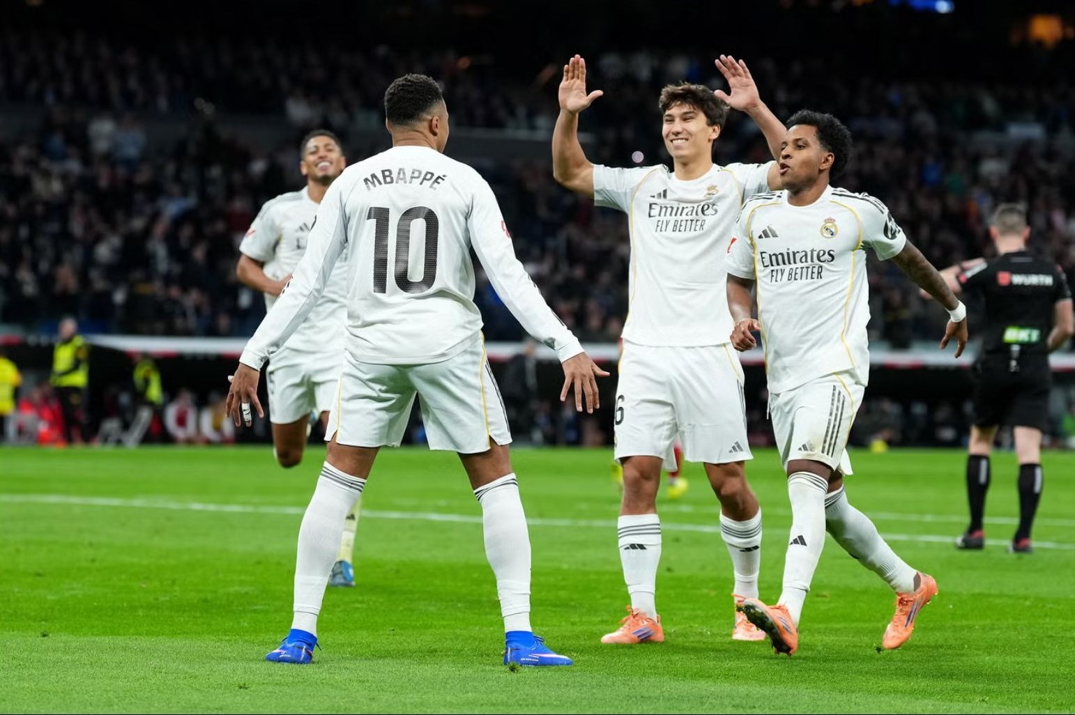 Мбаппе забил и повторил рекорд Роналду. Винисиус остается без голов 17 матчей подряд