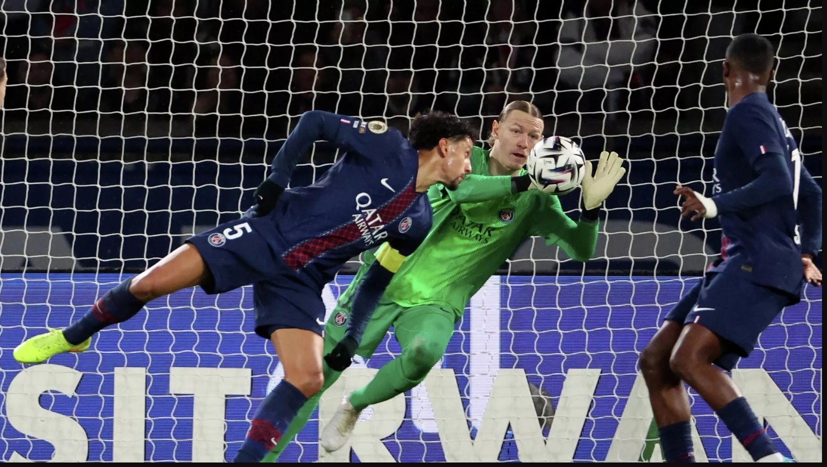 Сафонов сыграл за «ПСЖ» впервые в сезоне