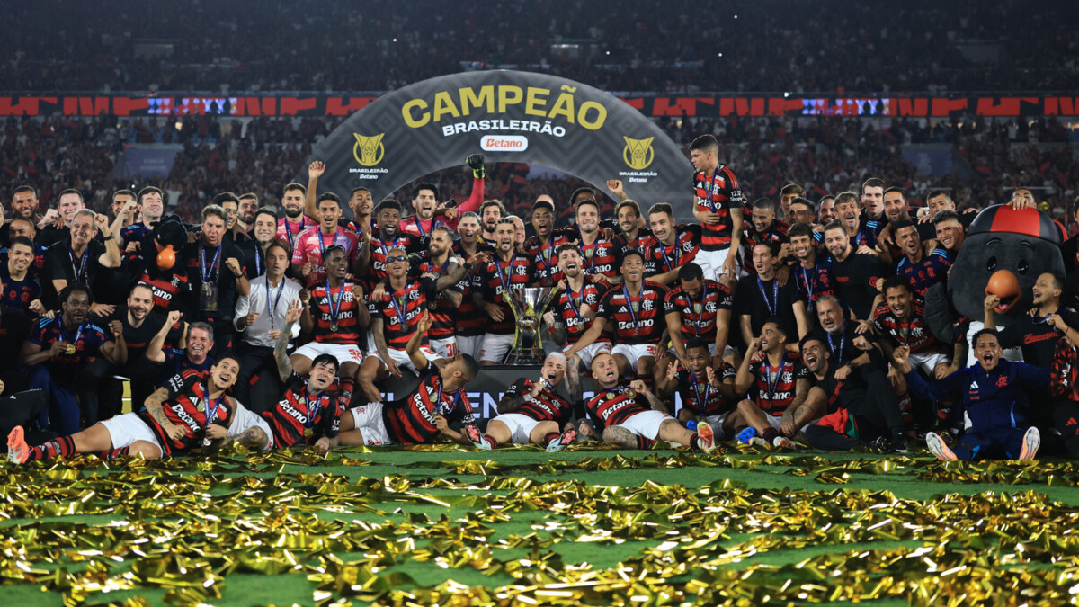 Четвертый трофей за сезон: «Фламенго» досрочно стал чемпионом Бразилии
