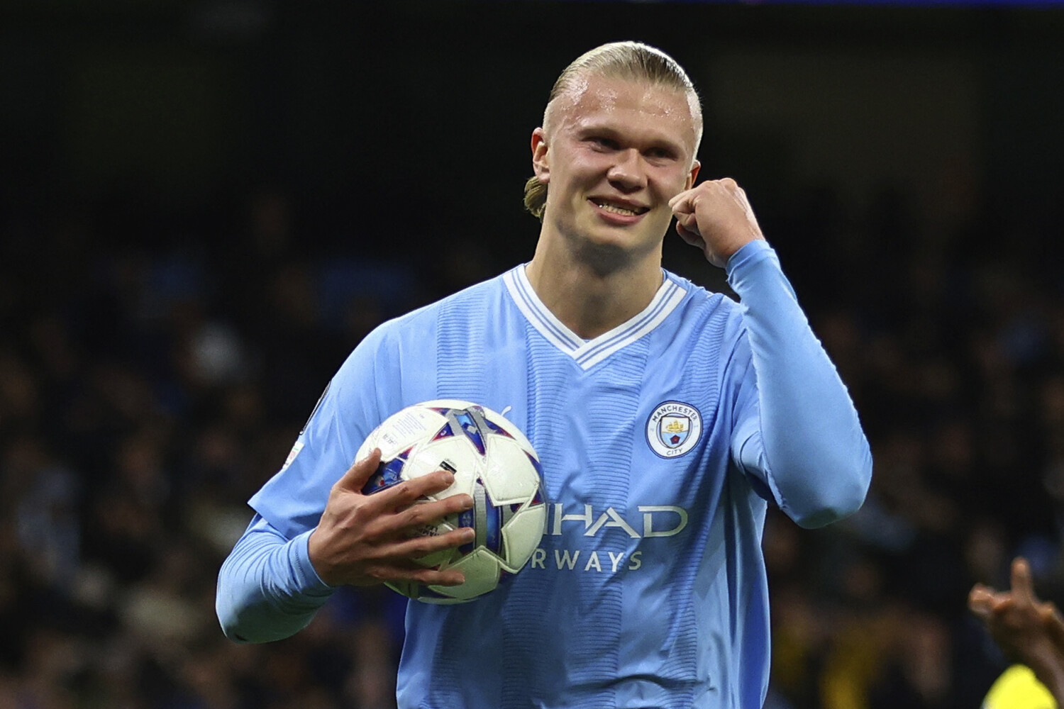 Холанд быстрее всех забил 100 голов в чемпионате Англии