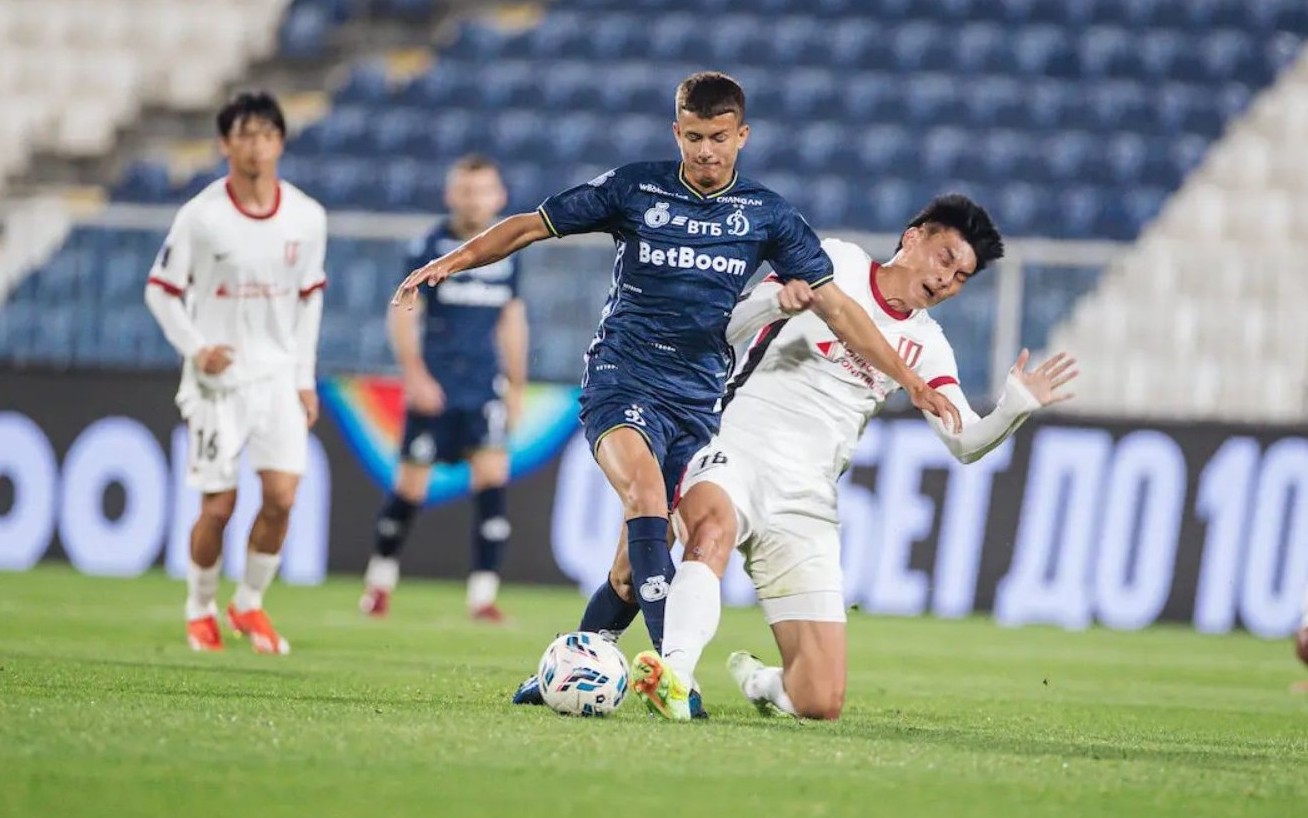 Московское «Динамо» уступает китайской команде