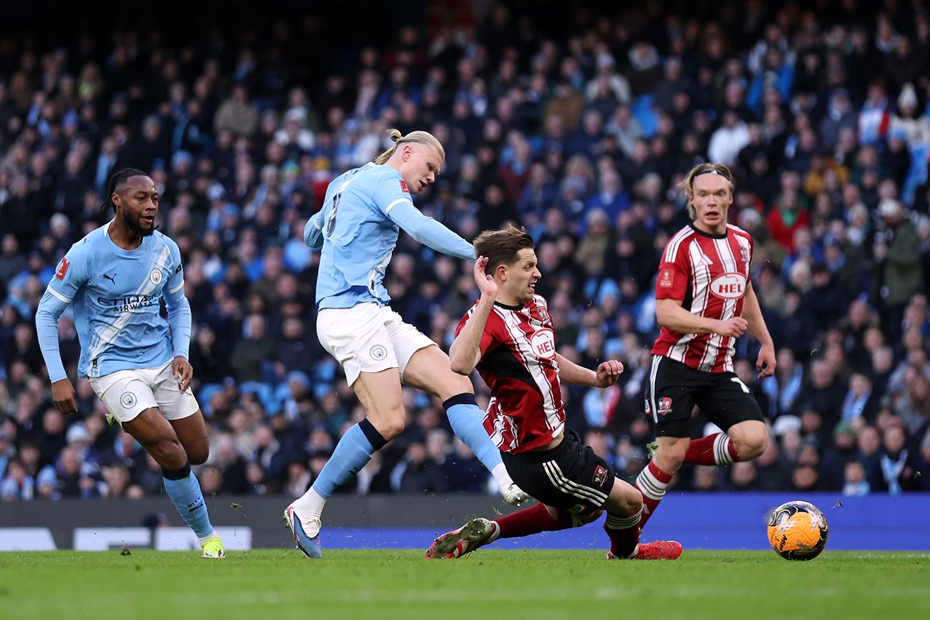 Сенсации Кубка Англии: разгром 10:1 и вылет действующего обладателя трофея