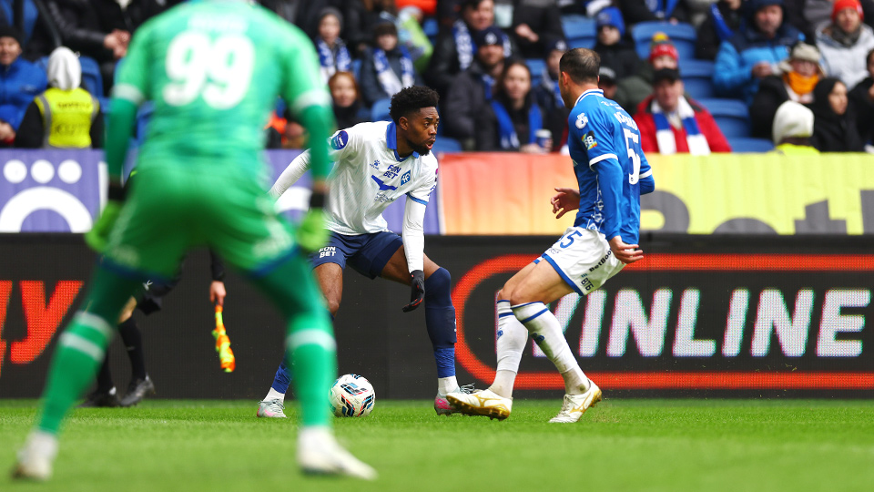 «Динамо» разгромило «Крылья Советов», «Локомотив» выиграл в меньшинстве