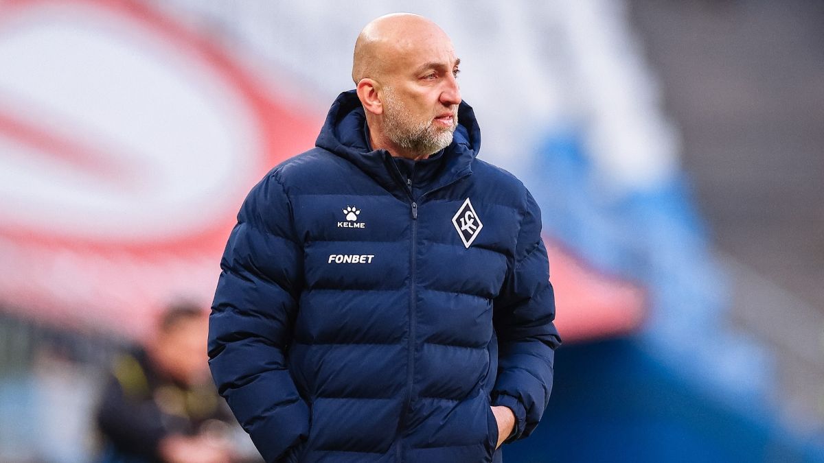 Главный тренер самарских «Крыльев Советов» Магомед Адиев покинул команду