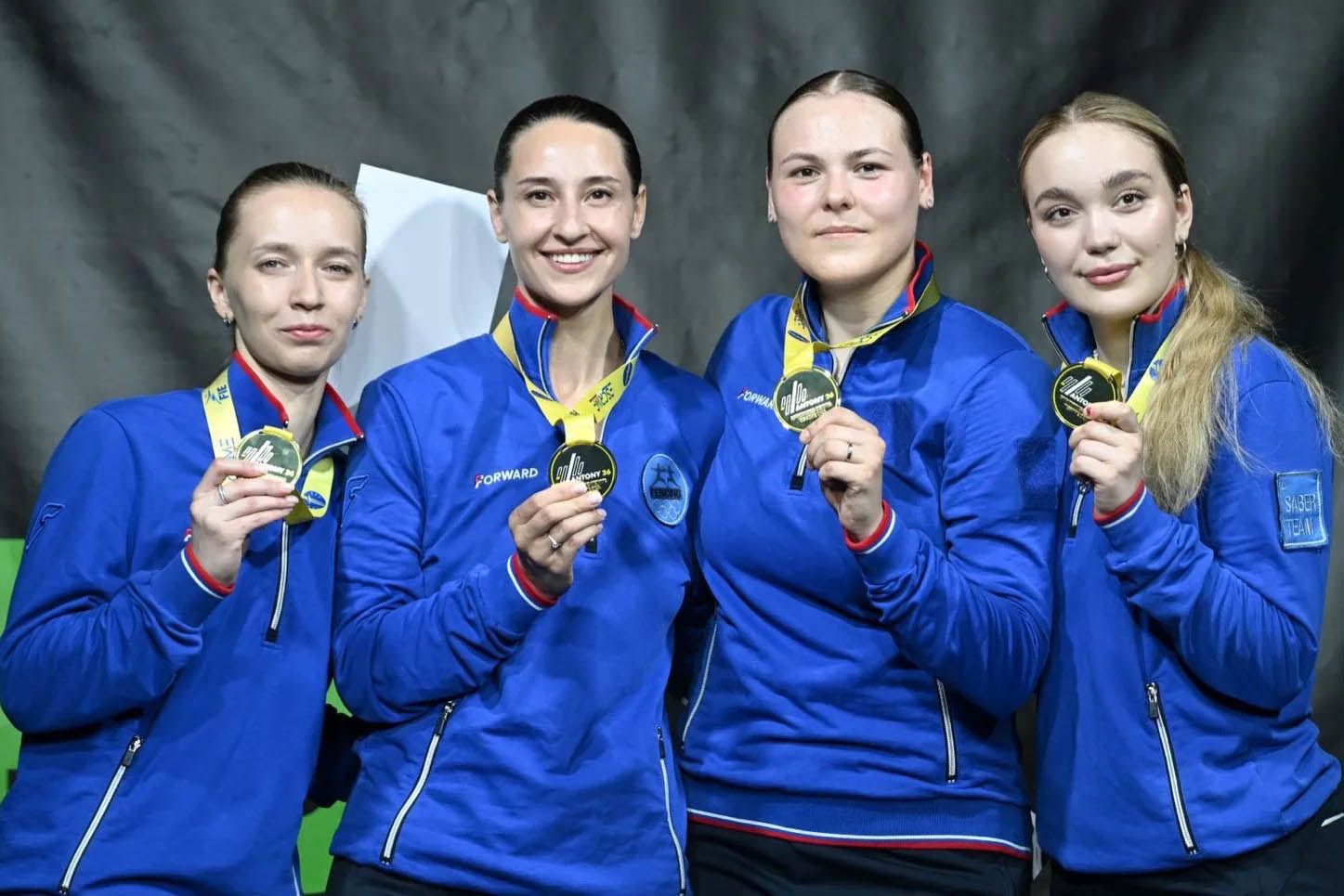 Российские саблистки выиграли командное золото на чемпионате Европы